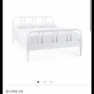 Serena and Lily queen bed set